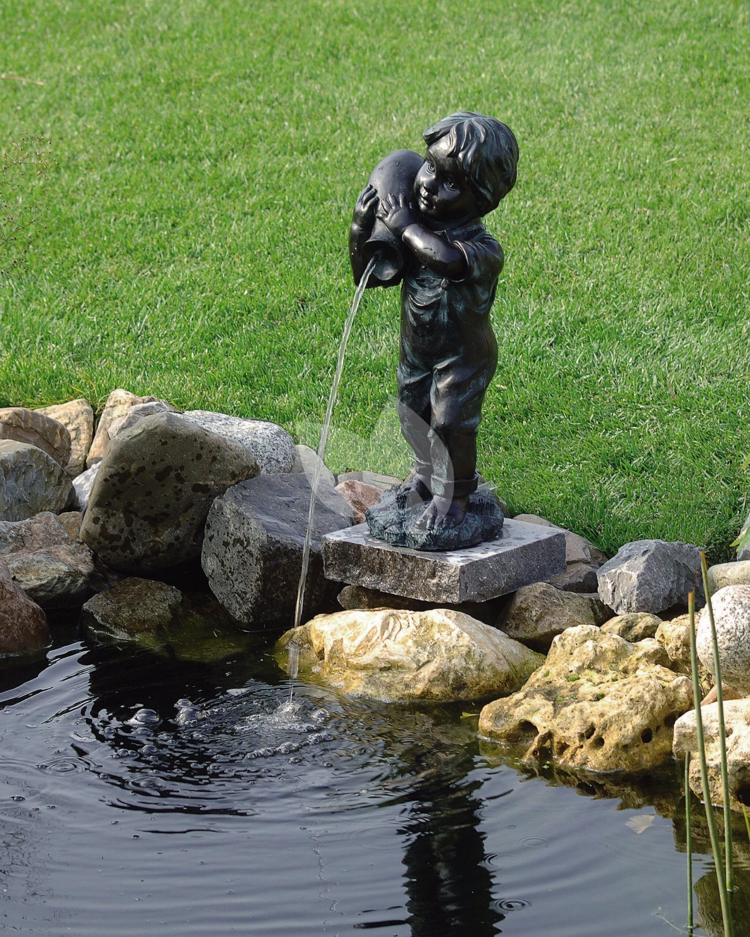 Ubbink Yannick Spuitfiguur 1 Ubbink Yannick Spuitfiguur