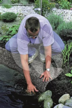 Ubbink Steenfolie Grijs 60 Cm X 5 Meter 6 Ubbink Steenfolie Grijs 60 Cm X 5 Meter -Vijver Winkel steenfolie grijs 40 cm x 5 meter 3 0 668x1000